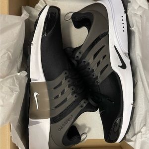 Nike Air Prestó size 13 mens